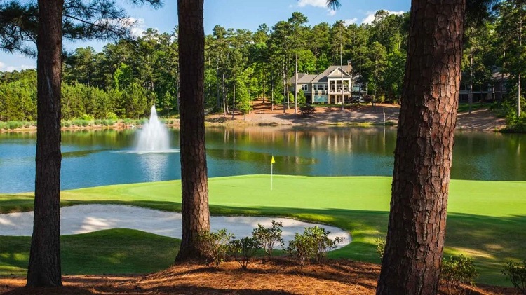 House facing a golf field