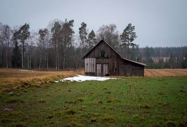 barn