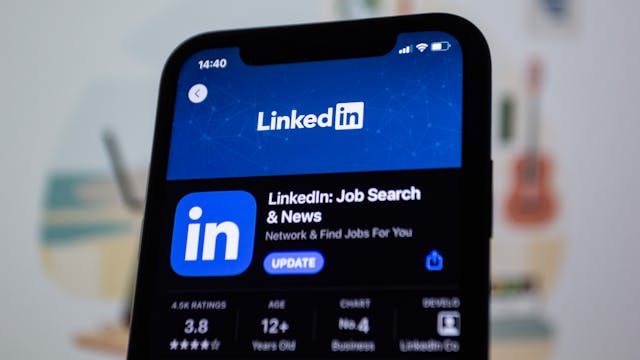 Why Your LinkedIn Profile Needs a Makeover Today