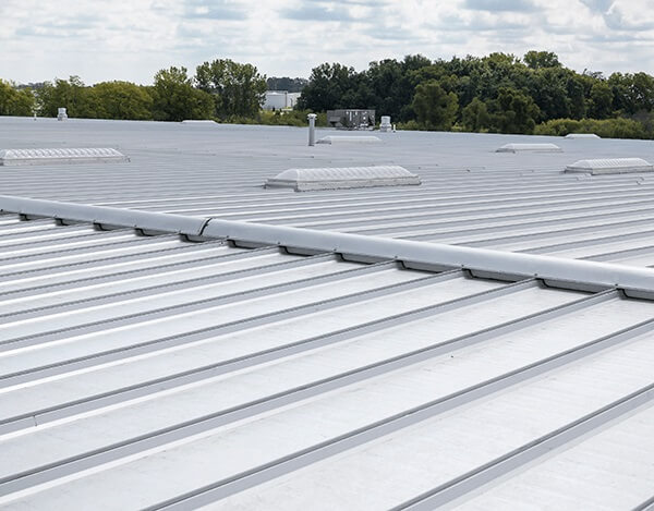 The Role of Innovative Roofing in Modern Building Design